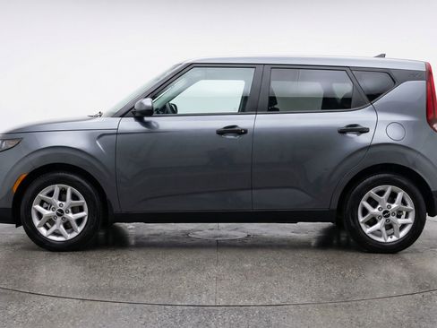 Used 2025 Kia Soul LX w/ LX Technology Package FWD image 5