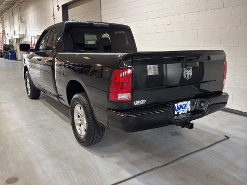 Used 2018 RAM 1500 Express image 36