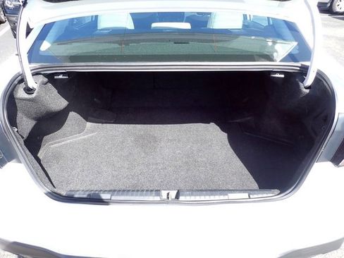 Used 2022 Subaru Legacy Premium image 7