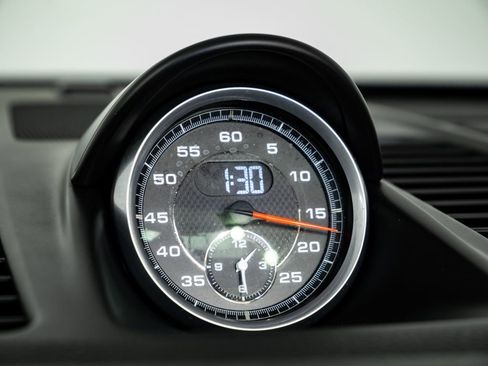 Used 2014 Porsche 911 Carrera 4S AWD/4WD image 16