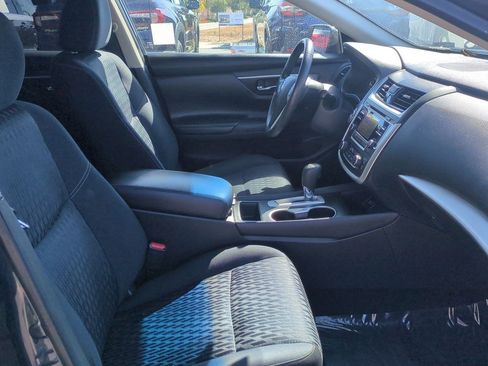Used 2017 Nissan Altima 2.5 SV image 24