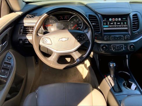 Used 2019 Chevrolet Impala LT image 5