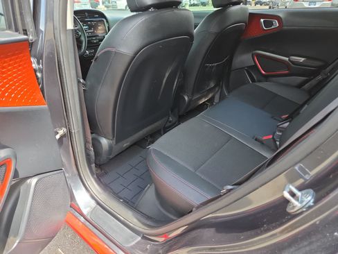 Used 2021 Kia Soul Turbo FWD image 20