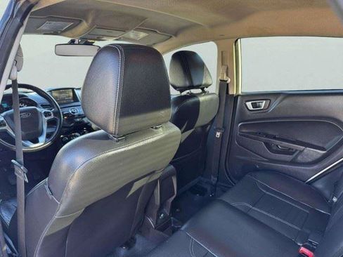 Used 2014 Ford Fiesta Titanium FWD image 37