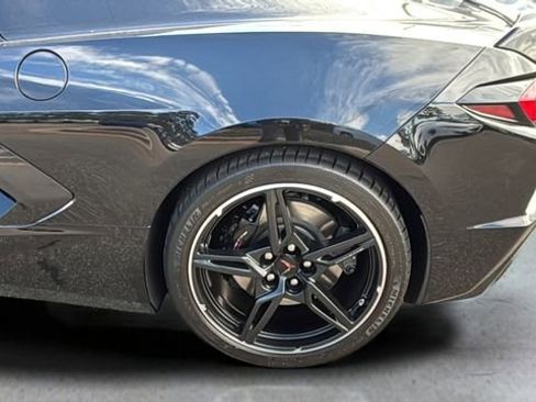 Used 2023 Chevrolet Corvette Stingray w/ Z51 Performance Package image 32
