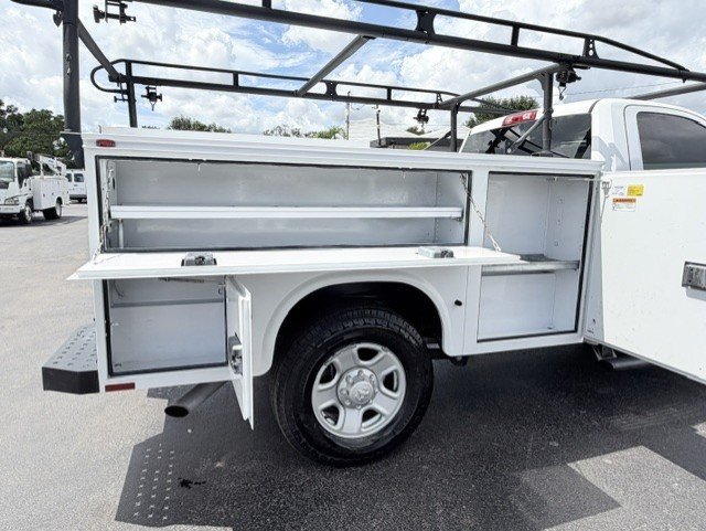 Used 2018 RAM 2500 Tradesman w/ Power & Remote Entry Group RWD image 12