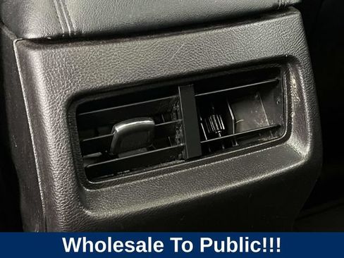 Used 2016 Ford Edge SEL w/ Equipment Group 201A FWD image 21