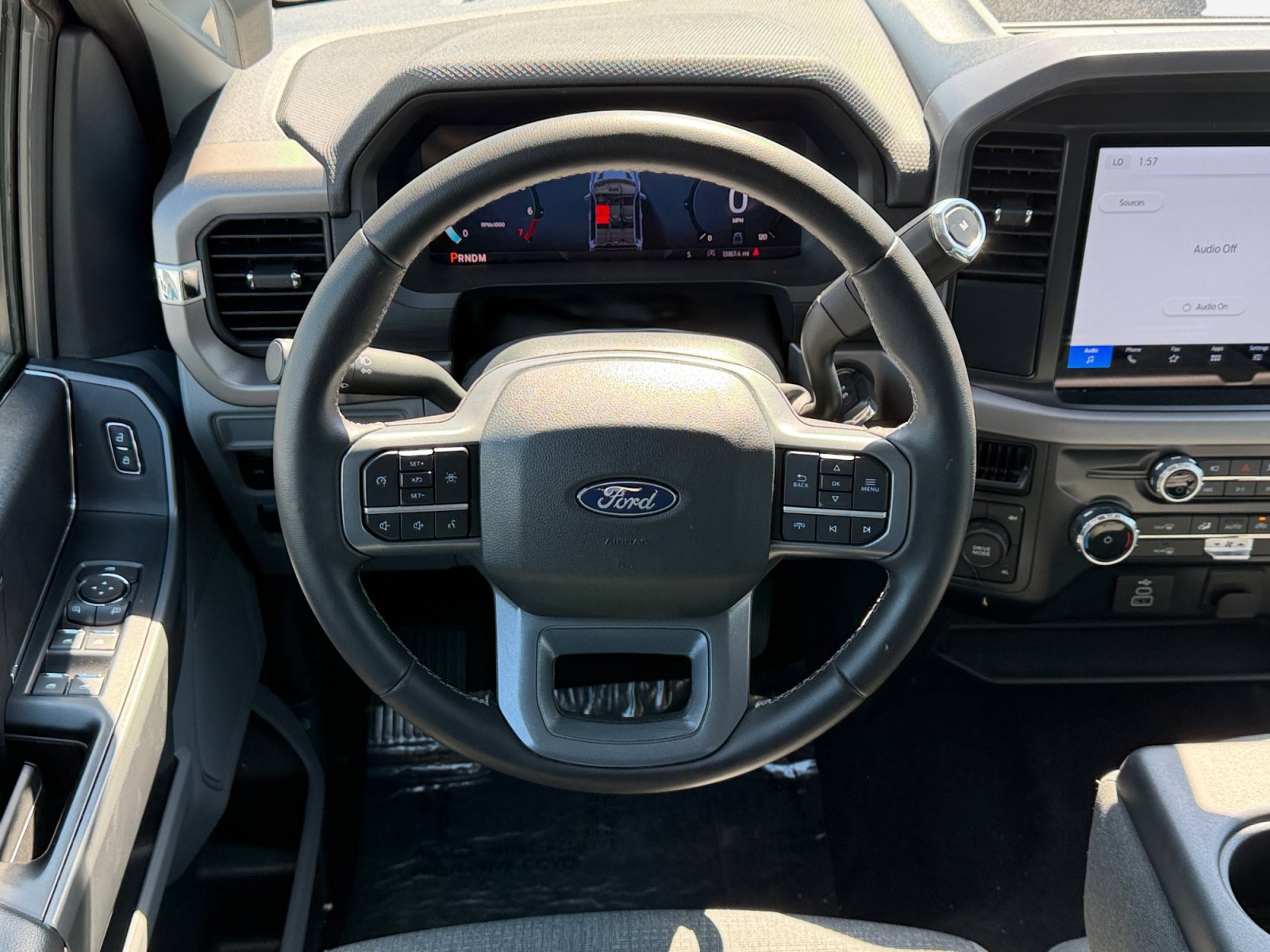 Used 2025 Ford F150 XLT w/ Equipment Group 301A Standard AWD/4WD image 16