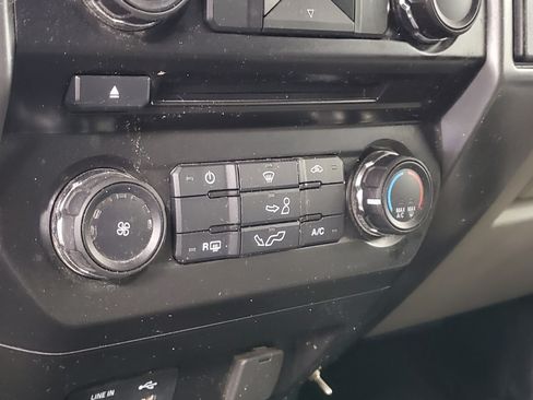 Used 2015 Ford F150 XLT w/ Equipment Group 301A Mid AWD/4WD image 31
