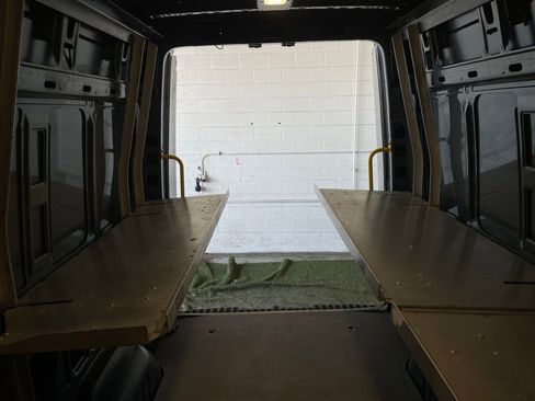 Used 2018 Mercedes-Benz Sprinter 144 Cargo image 16