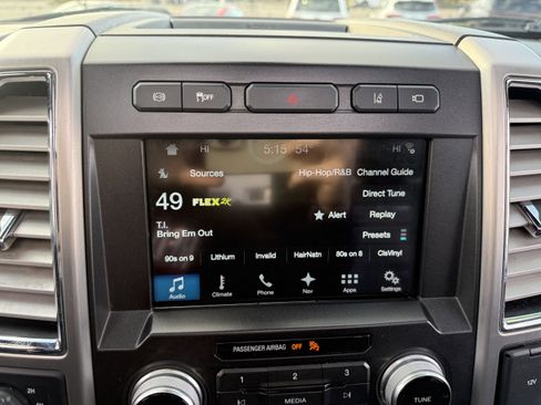 Used 2017 Ford F350 Platinum w/ Platinum Ultimate Package image 14