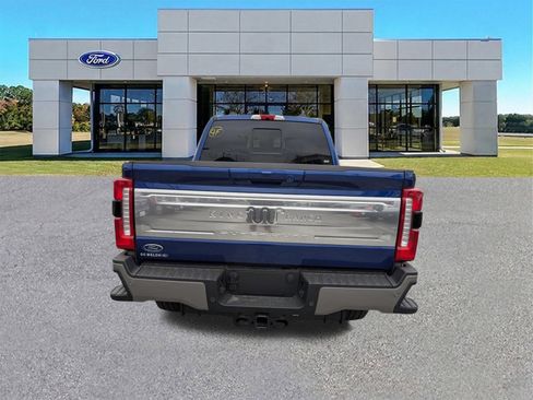 New 2026 Ford F350 King Ranch w/ FX4 Off-Road Package AWD/4WD image 5
