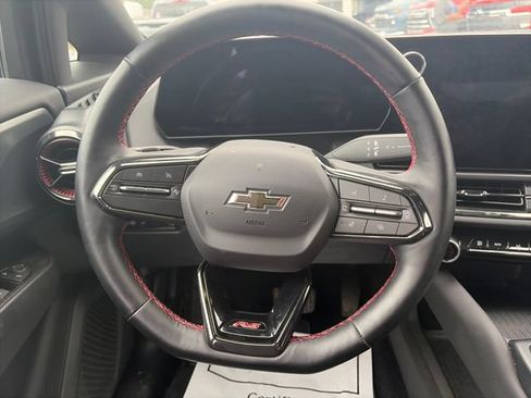 Used 2024 Chevrolet Equinox EV RS FWD image 14