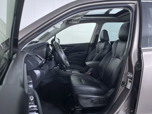 Used 2023 Subaru Forester Touring image 15