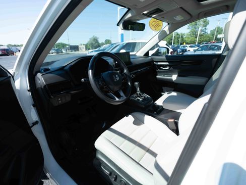 Used 2025 Honda CR-V EX-L image 8