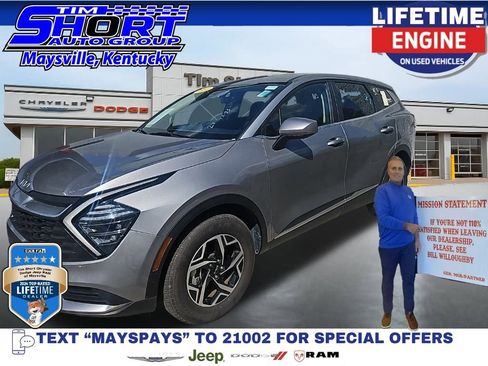 Used 2024 Kia Sportage LX image 1