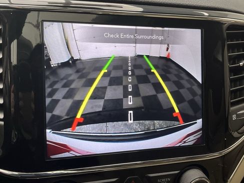 Used 2020 Jeep Grand Cherokee Limited image 6