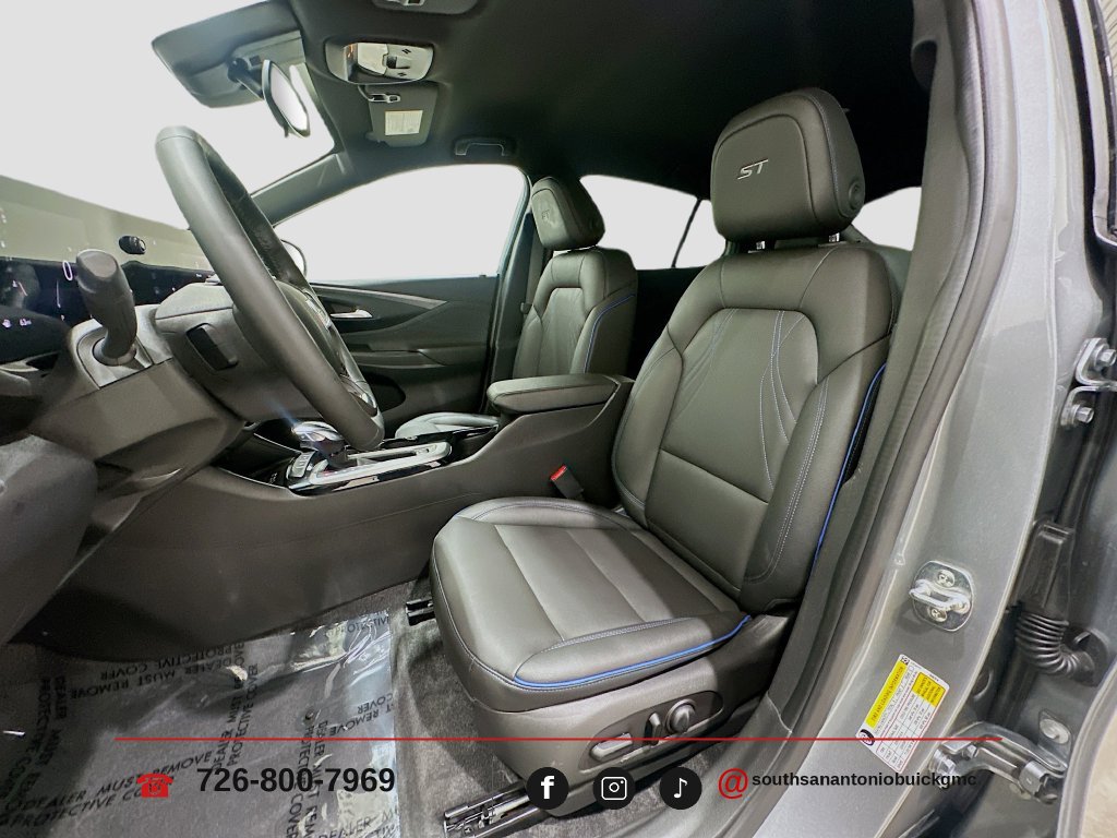 Certified 2025 Buick Envista Sport Touring w/ Convenience I Package FWD image 21