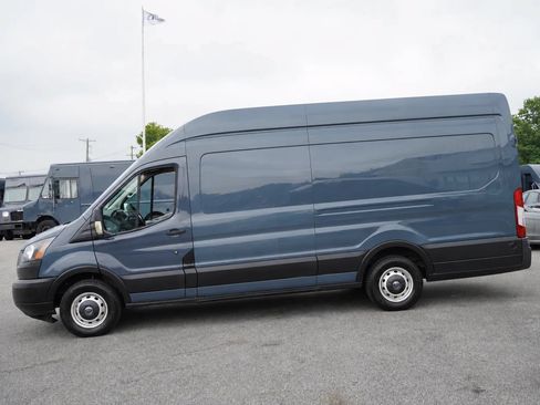 Used 2019 Ford Transit 250 148 High Roof Extended RWD image 3