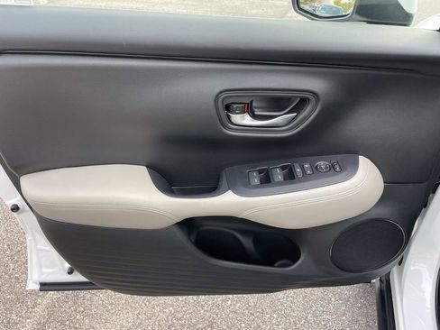 New 2026 Honda HR-V LX image 14