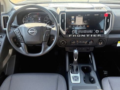 New 2026 Nissan Frontier SV AWD/4WD image 12