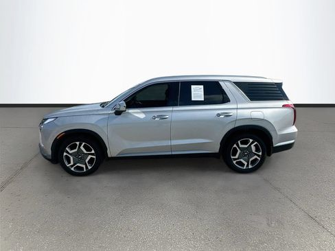 Used 2025 Hyundai Palisade SEL FWD image 4