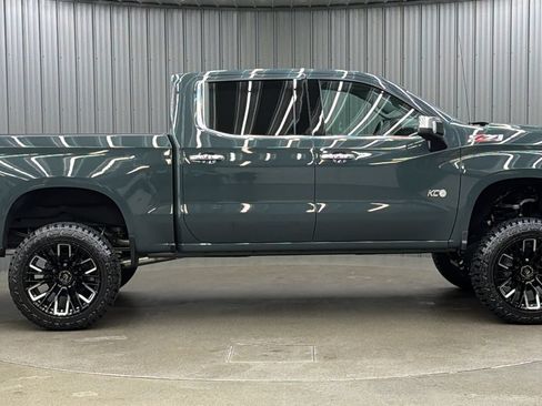 Used 2026 Chevrolet Silverado 1500 LTZ w/ LTZ Premium Package AWD/4WD image 6