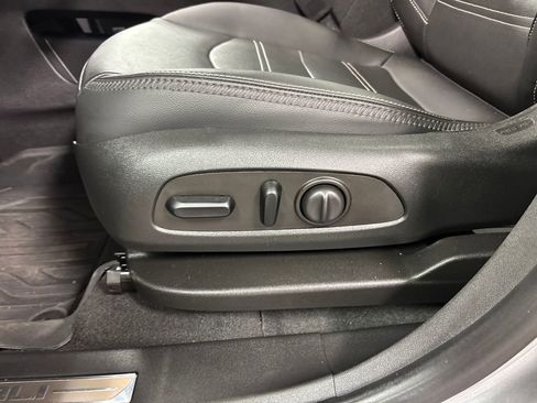 Certified 2023 GMC Terrain Denali image 24