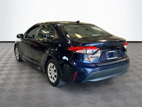 Used 2024 Toyota Corolla LE FWD image 5