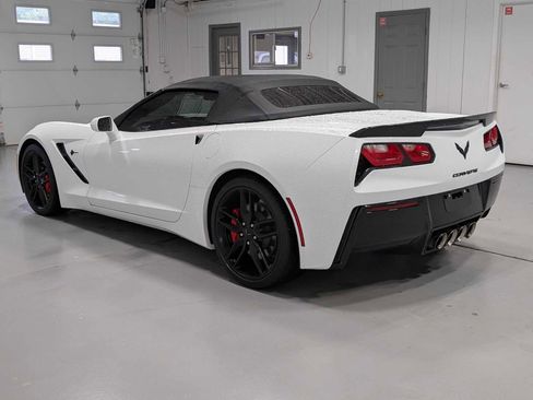 Used 2019 Chevrolet Corvette Stingray Convertible w/ 1LT RWD image 11