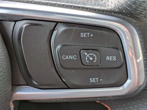 Used 2021 Jeep Gladiator Mojave image 24