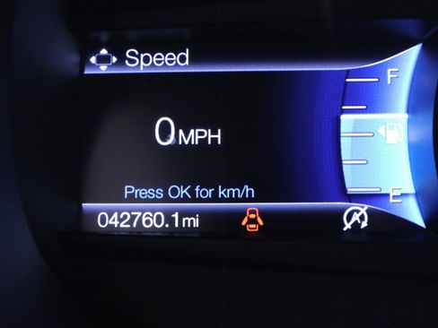 Used 2022 Ford Edge Titanium image 12