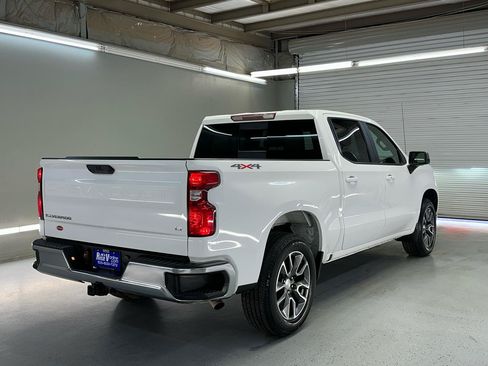 Used 2022 Chevrolet Silverado 1500 LT w/ All Star Edition Plus AWD/4WD image 9