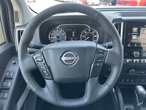 New 2025 Nissan Frontier SV w/ SV Convenience Package image 22