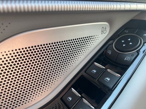 New 2025 Ford Explorer Platinum w/ Ultimate Package image 32