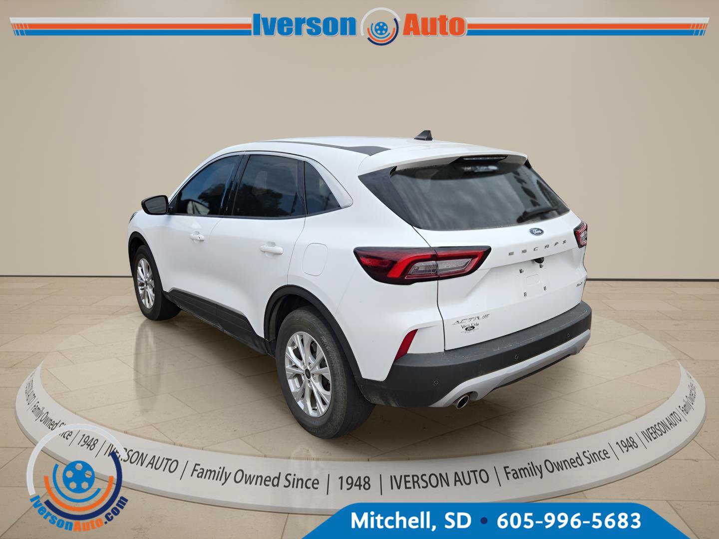 Used 2023 Ford Escape Active w/ Tech Pack #1 AWD/4WD image 5
