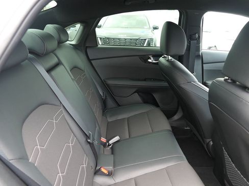 Used 2023 Kia Forte GT-Line FWD image 25
