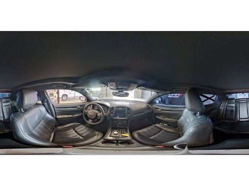 Used 2023 Chrysler 300 S RWD image 4