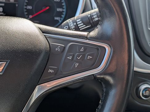 Used 2018 Chevrolet Equinox LT image 33