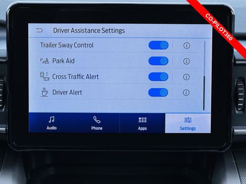 Used 2024 Ford Explorer XLT w/ Equipment Group 202A image 8