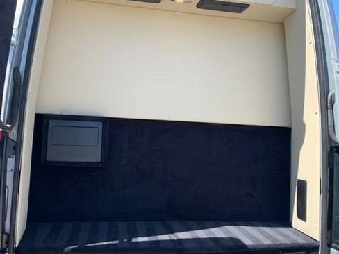 Used 2022 Mercedes-Benz Sprinter 3500 image 11