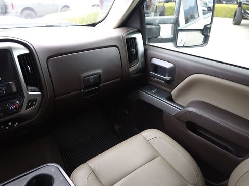 Used 2017 Chevrolet Silverado 3500 LTZ w/ Duramax Plus Package AWD/4WD image 20