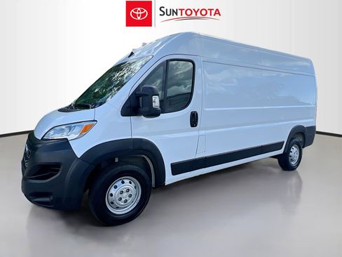 Used 2023 RAM ProMaster 2500 FWD image 9
