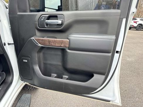 Used 2022 GMC Sierra 2500 Denali image 22