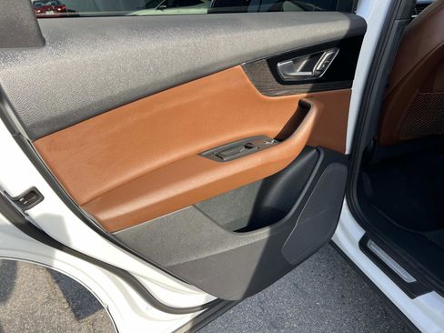 Used 2019 Audi Q7 3.0T Premium image 22