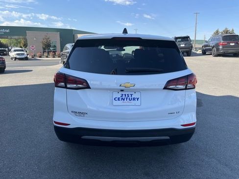 Used 2024 Chevrolet Equinox LT image 9