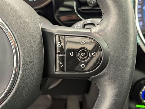 Used 2024 MINI Cooper SE image 24