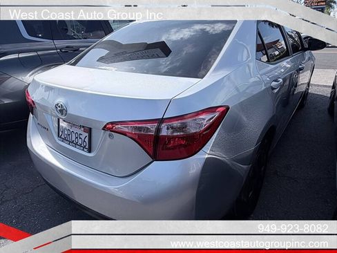 Used 2017 Toyota Corolla L w/ Carpet Mat Package (TMS) FWD image 4
