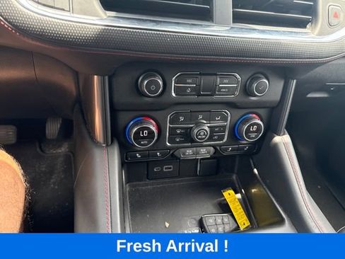 Used 2022 Chevrolet Tahoe RST w/ Luxury Package RWD image 9
