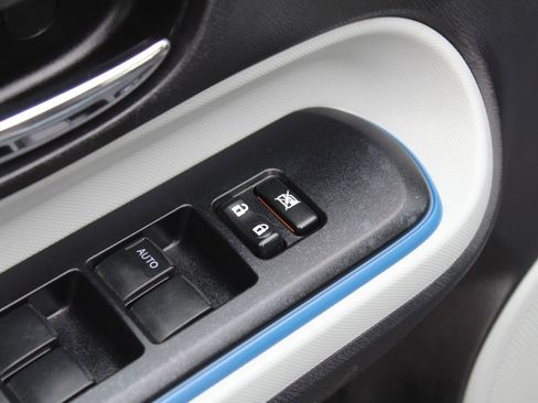 Used 2013 Toyota Prius C Two FWD image 23